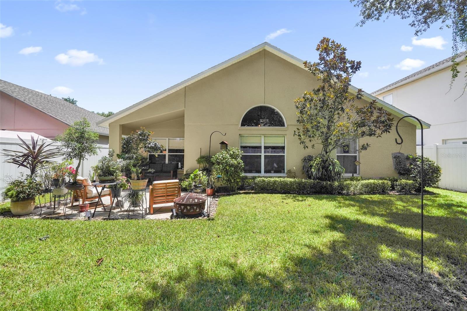 ROYAL OAKS - Residential