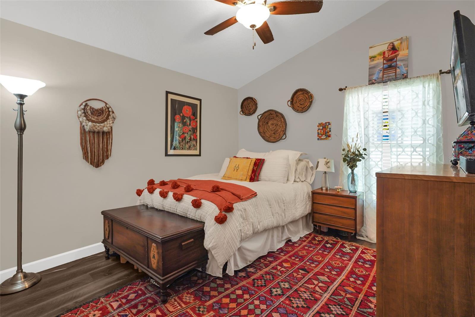 ROYAL OAKS - Residential