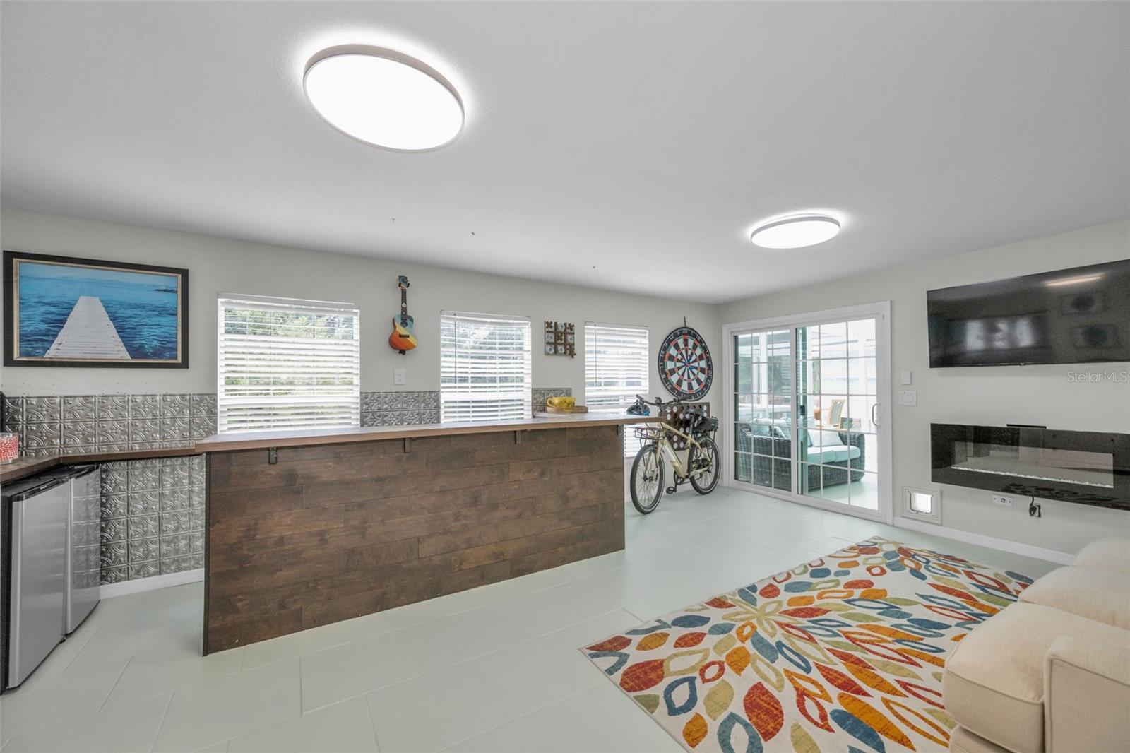 SUNSET HIGHLANDS - Residential