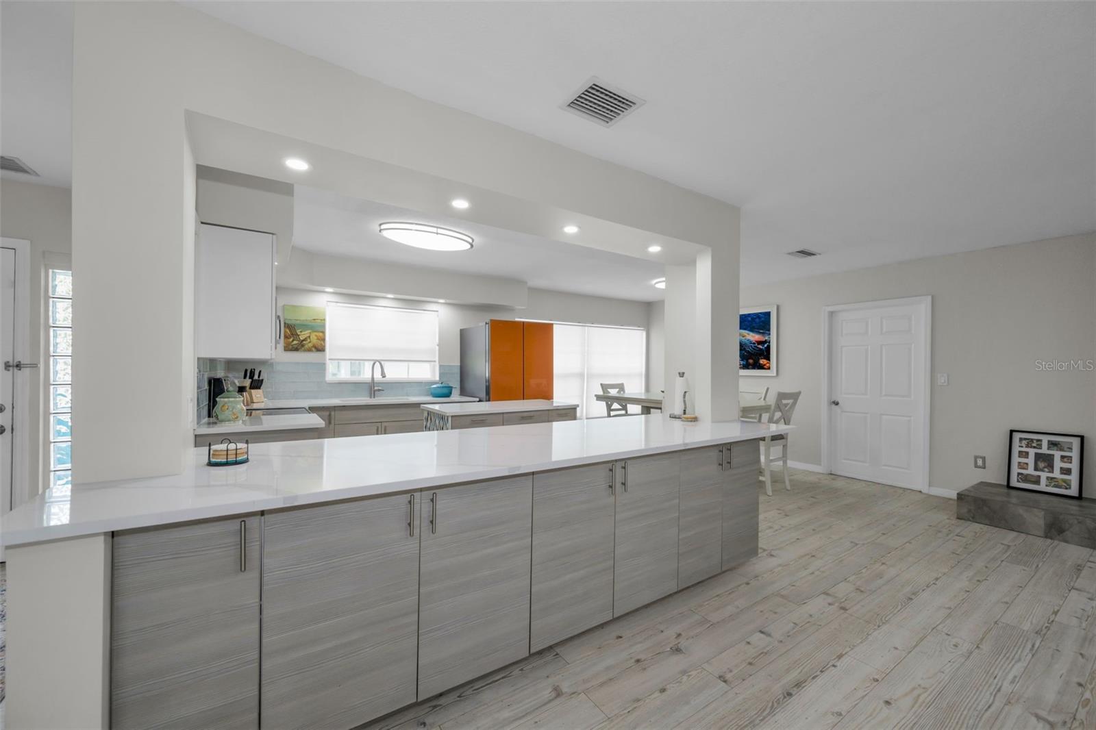 SUNSET HIGHLANDS - Residential