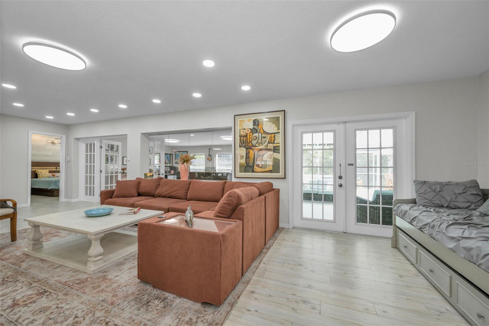 SUNSET HIGHLANDS - Residential