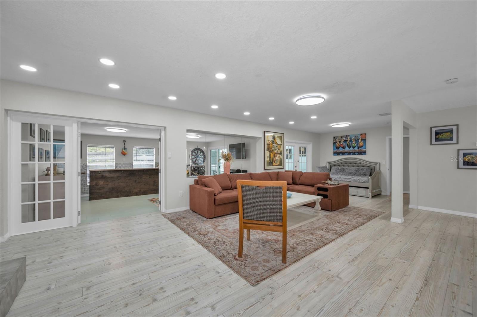SUNSET HIGHLANDS - Residential