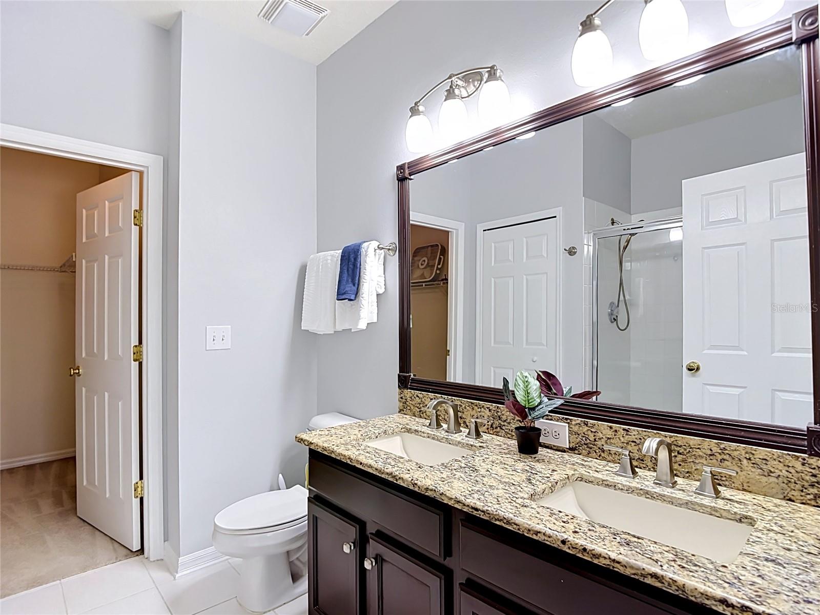 WORTHINGTON AT WEST PARK VILLA - Residential