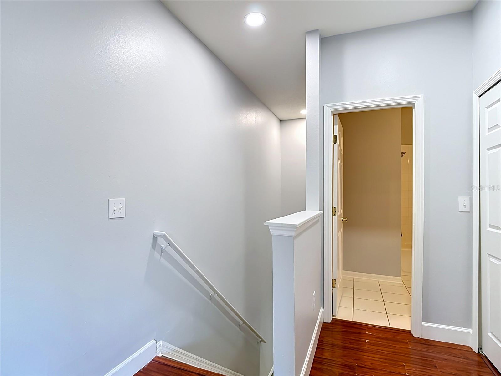 WORTHINGTON AT WEST PARK VILLA - Residential