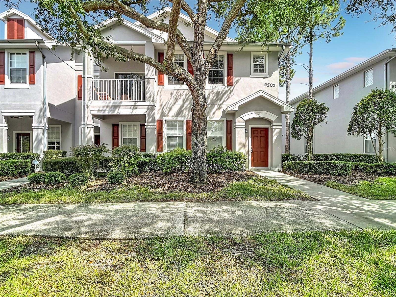WORTHINGTON AT WEST PARK VILLA - Residential