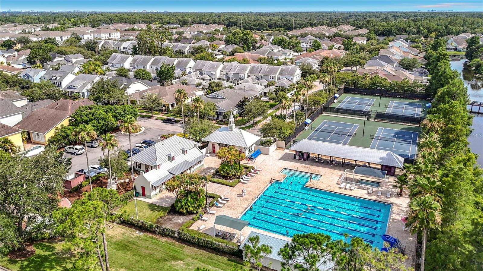 WORTHINGTON AT WEST PARK VILLA - Residential