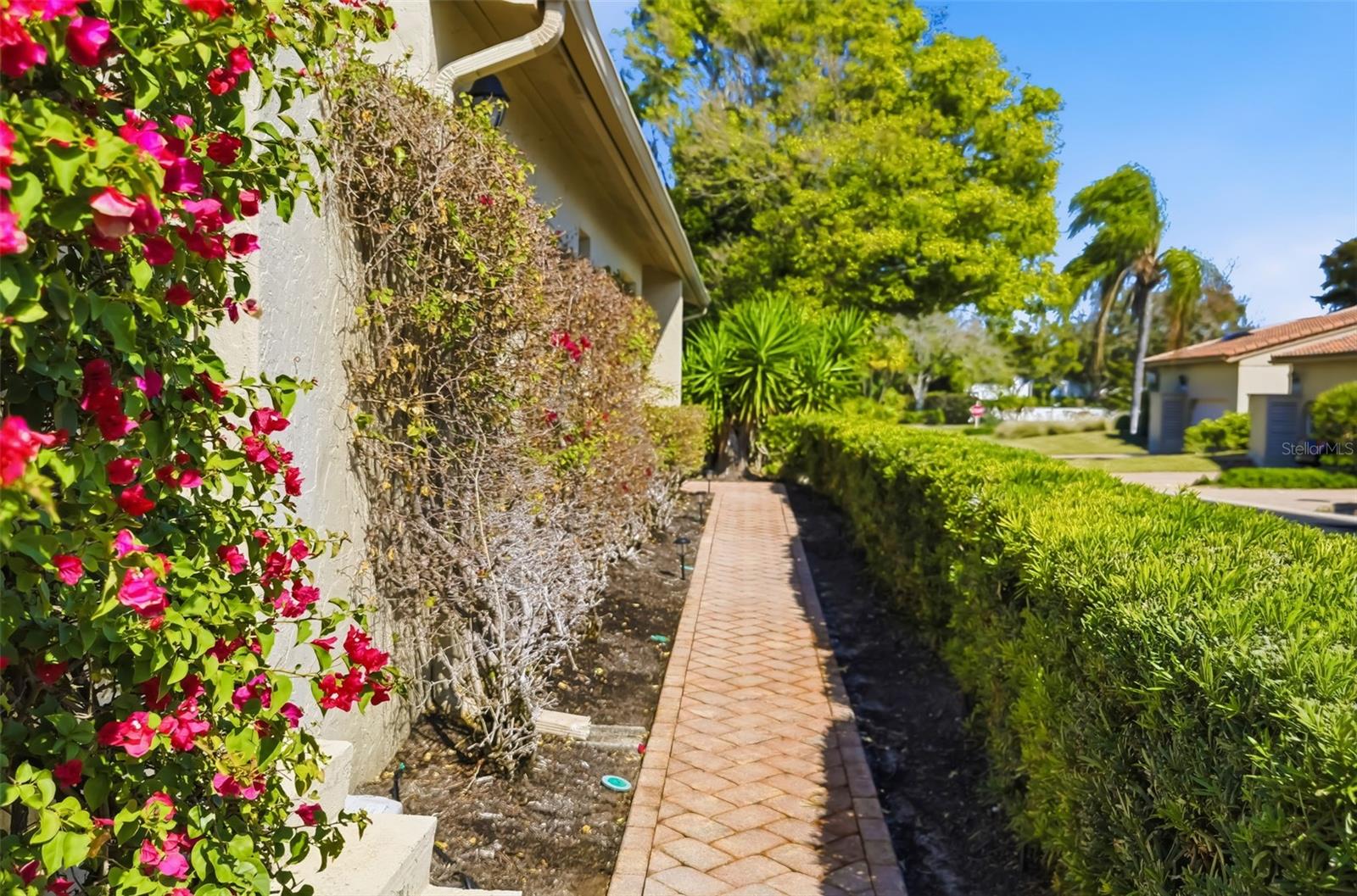HARBOUR OAKS 2 - Residential