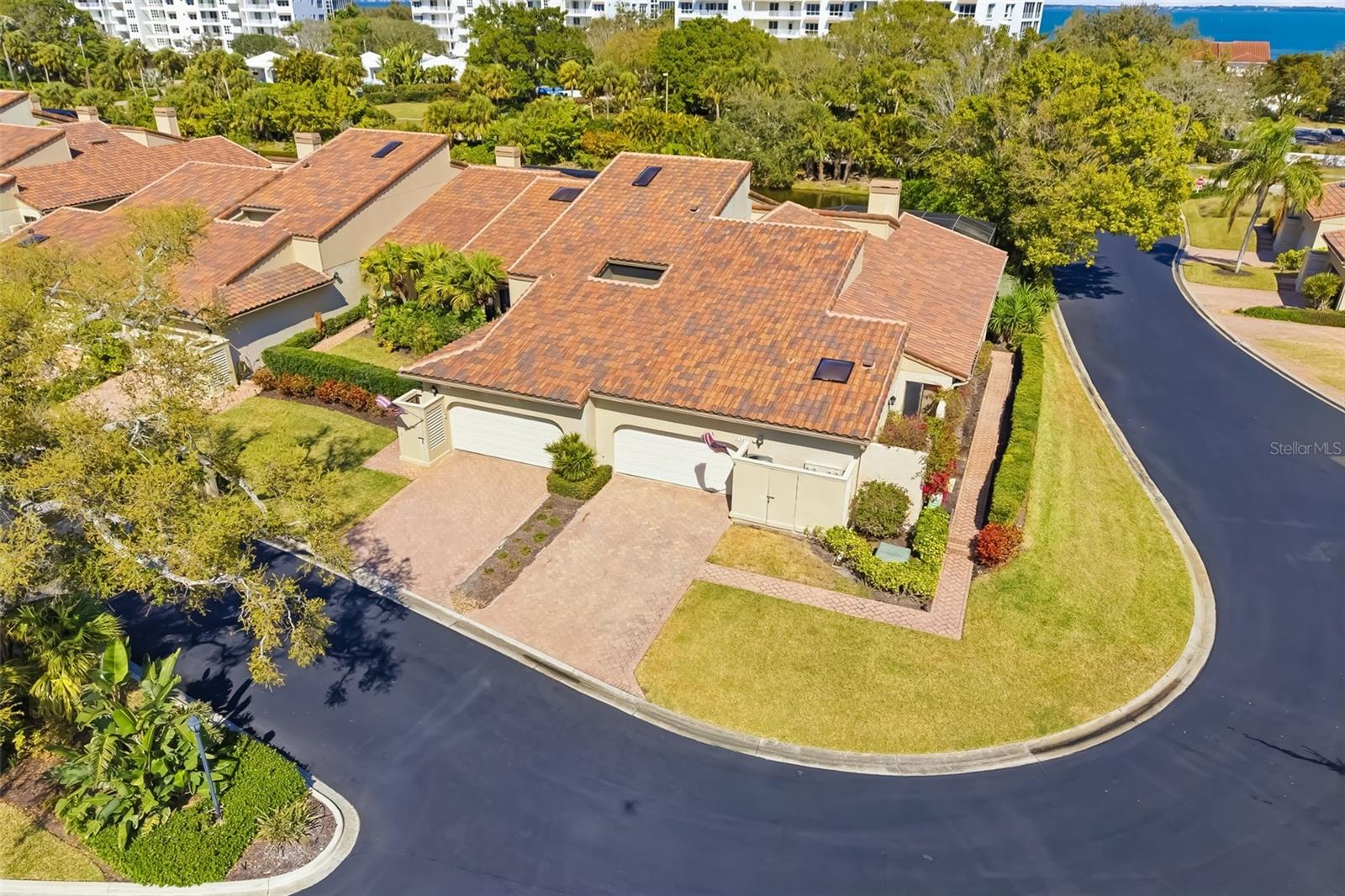 HARBOUR OAKS 2 - Residential