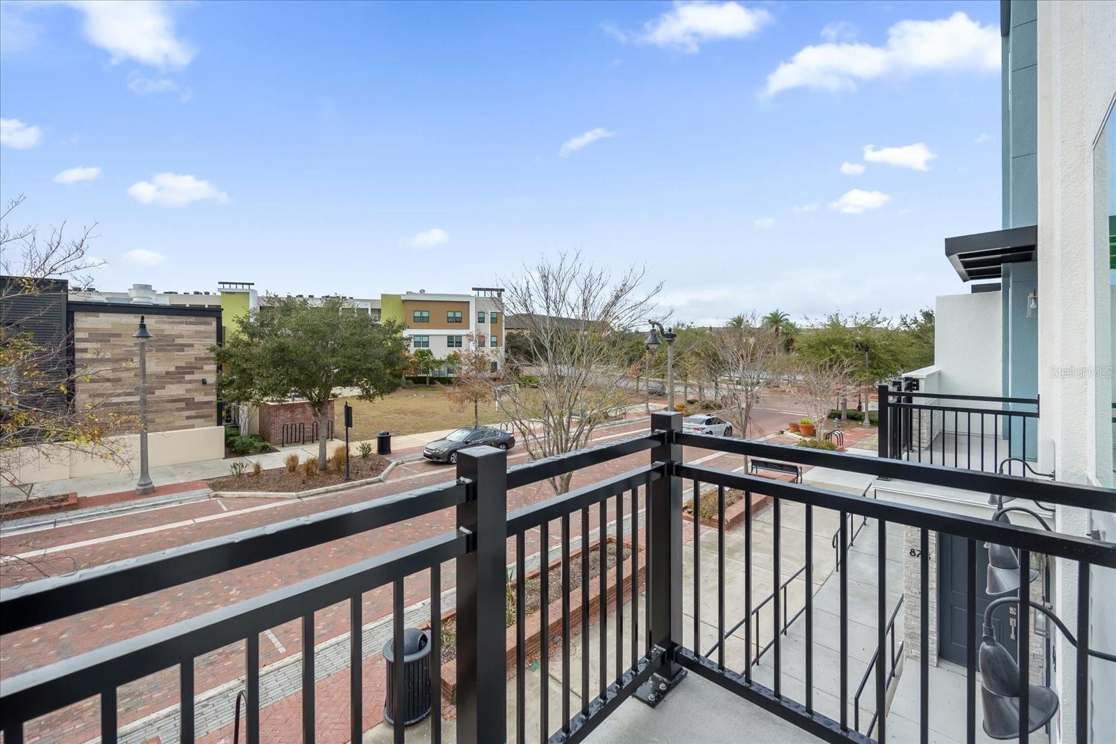 TOWNHOMES AT CITY PLACE - Residential Lease