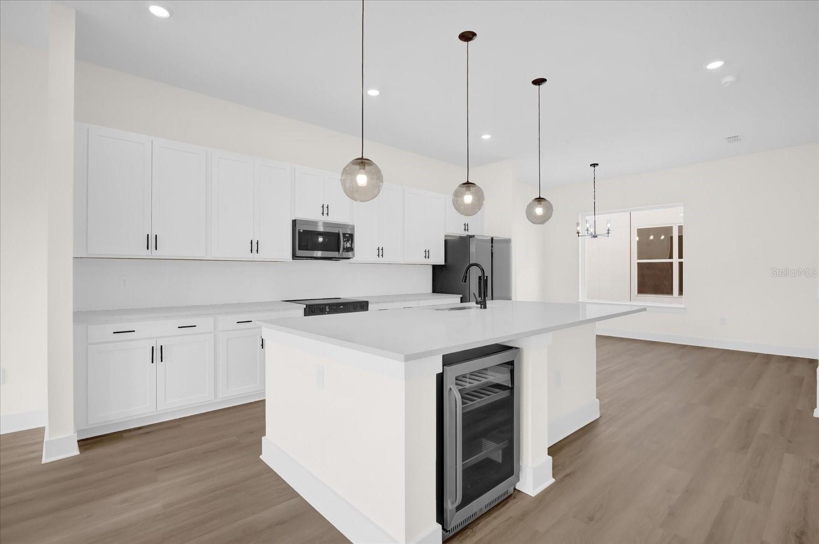 TOWNHOMES AT CITY PLACE - Residential Lease