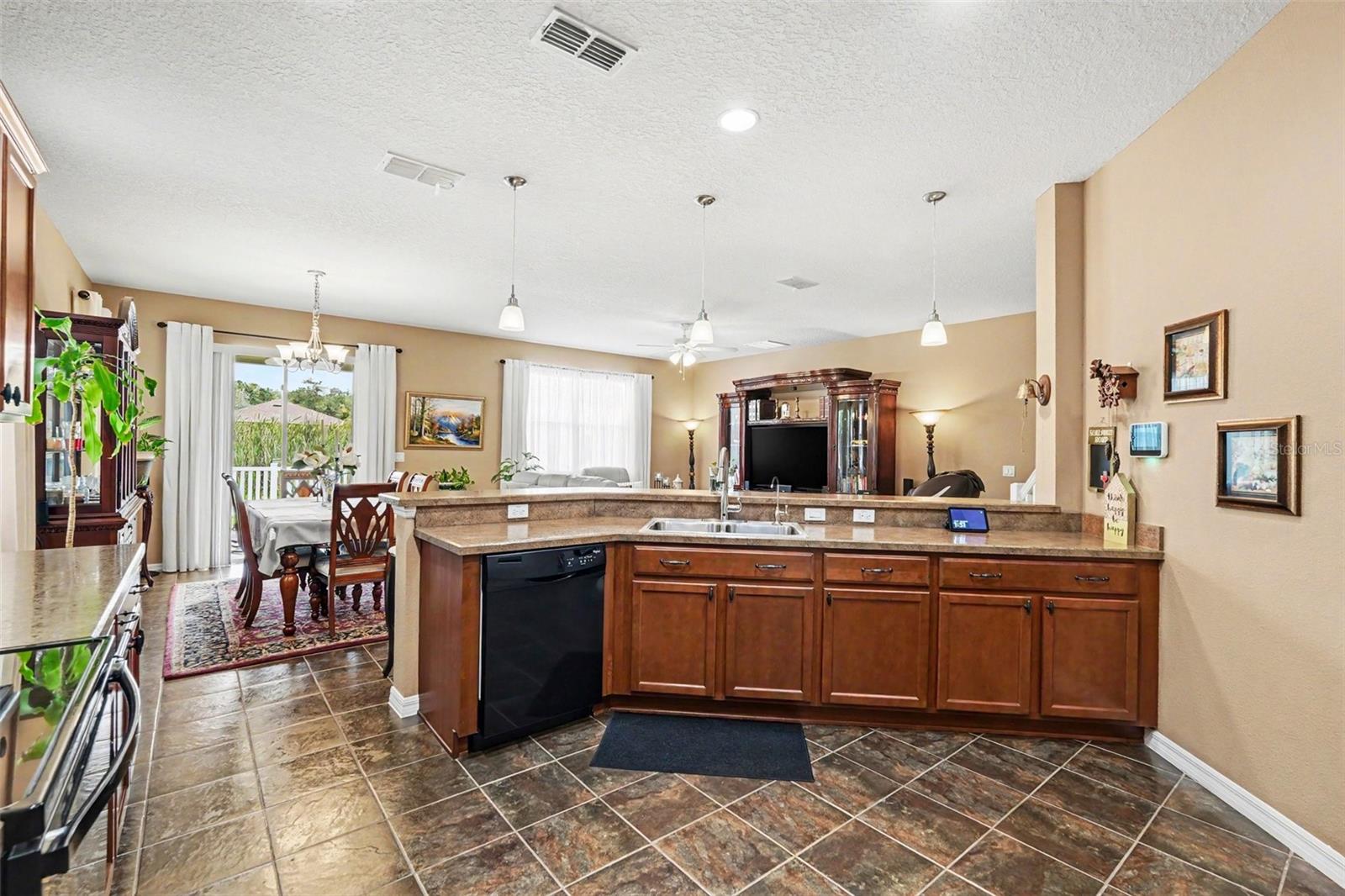 TANGLEWOOD PRESERVE - Residential