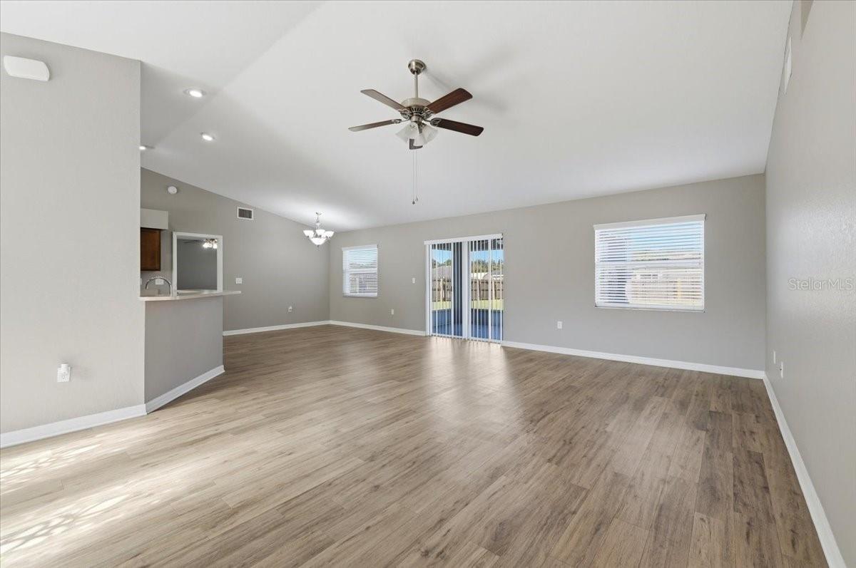 TURNER OAKS - Residential
