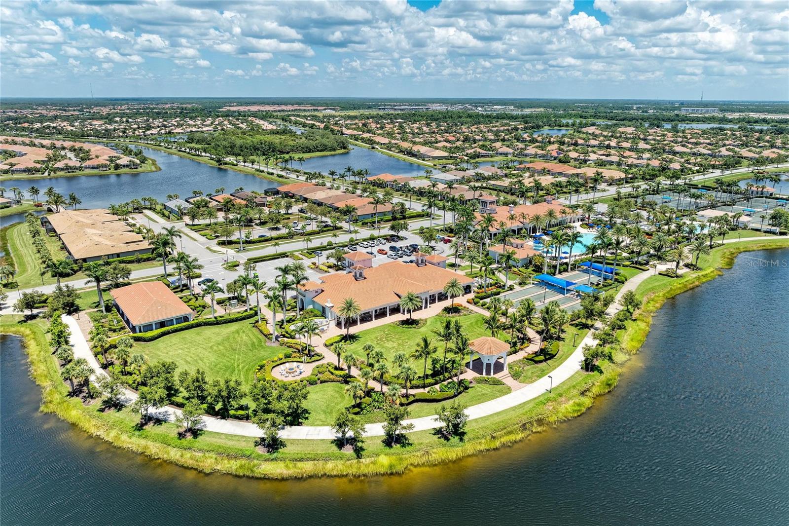 ISLANDWALK AT THE WEST VILLAGES - Residential