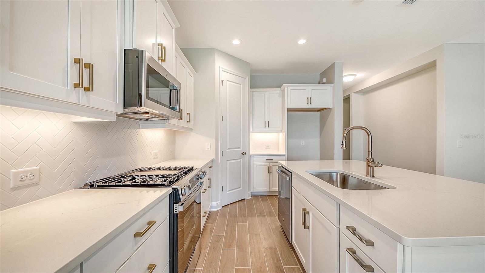 GRAND PARK PHASE 3A & 3B - Residential