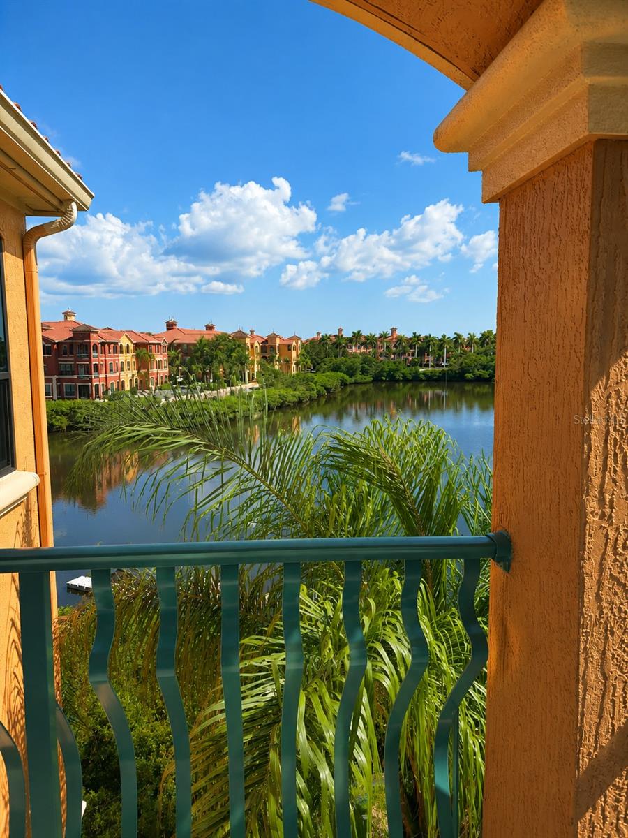 GRAND BELLAGIO AT BAYWATCH CONDO THE - Residential