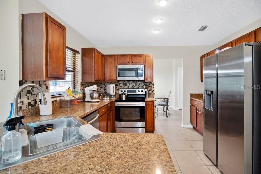 DELTONA LAKES UNIT 27 - Residential