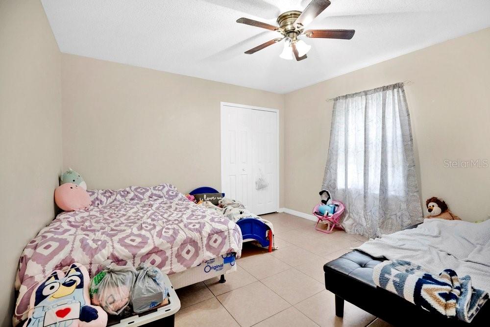 DELTONA LAKES UNIT 27 - Residential
