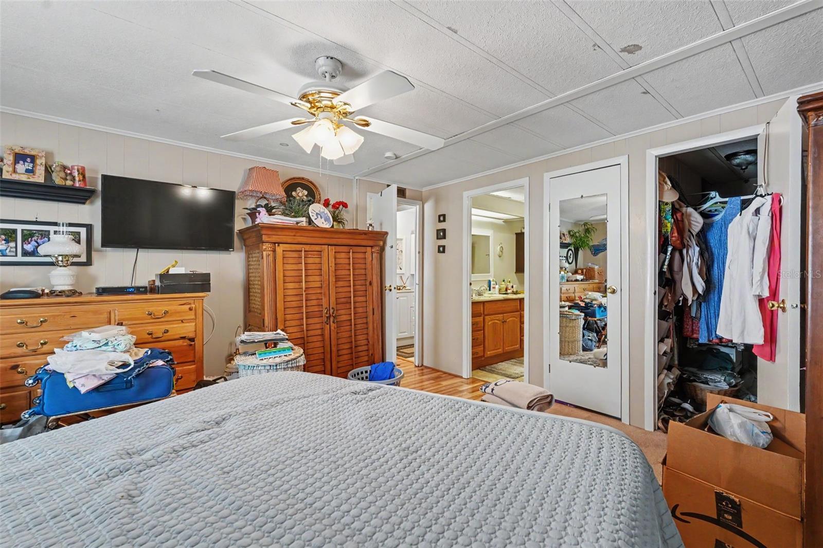 TRAILER ESTATES - Residential