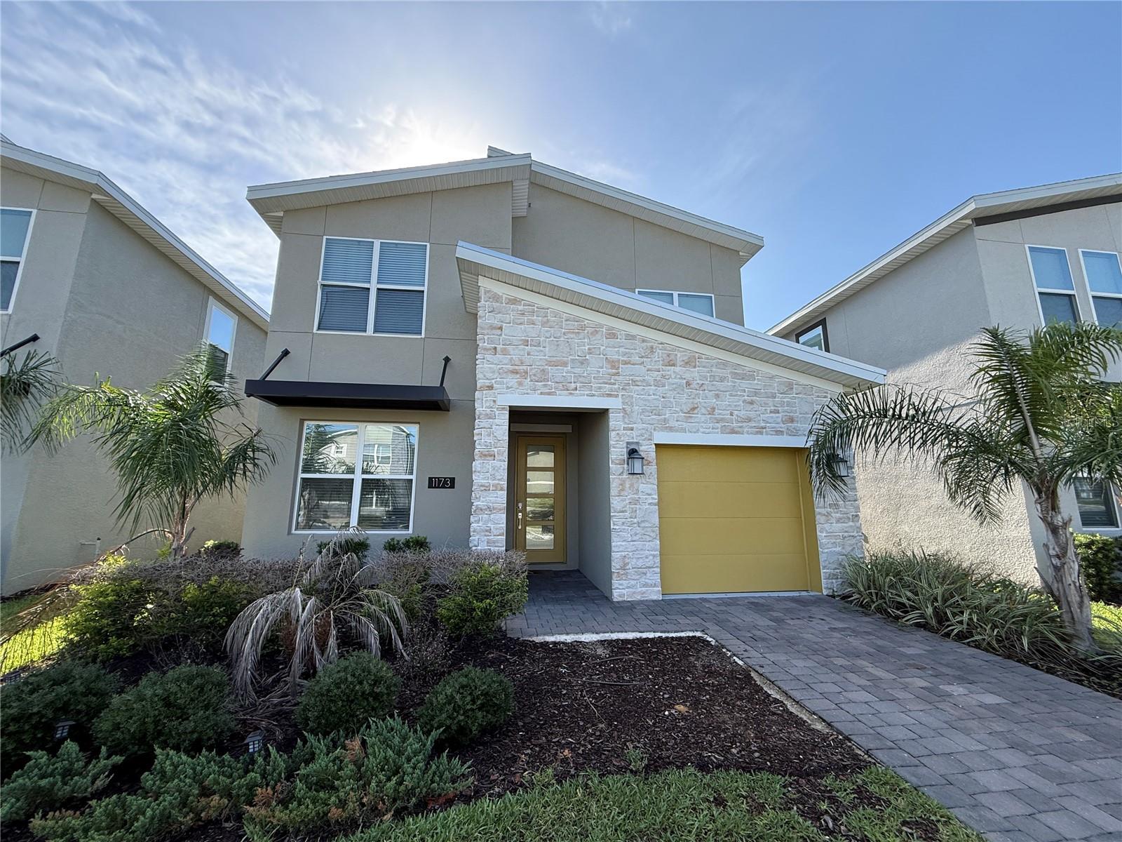 Experience modern living in this beautifully fully furnished home located in the heart of Davenport. This spacious residence features 5 bedrooms, 5 full bathrooms, an open-concept layout, and a private screened pool, offering the perfect combination of comfort and style.

Designed with generous living spaces and modern finishes throughout, this home is ideal for families or anyone seeking a move-in-ready rental. Conveniently located just minutes from Interstate 4, shopping centers, supermarkets, restaurants, and everyday conveniences, you'll enjoy easy access to everything Central Florida has to offer.

Don't miss the opportunity to rent this exceptional home in one of Davenport's most desirable and conveniently located communities