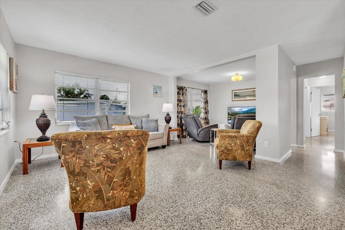 AQUI ESTATE UNIT 01 - Residential