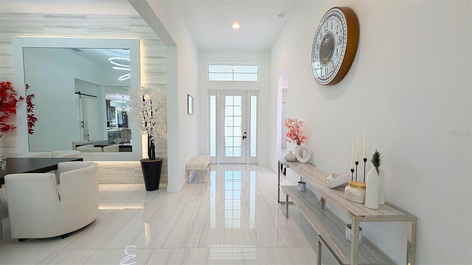 LAKEHOUSE COVE AT WATERSIDE - Residential