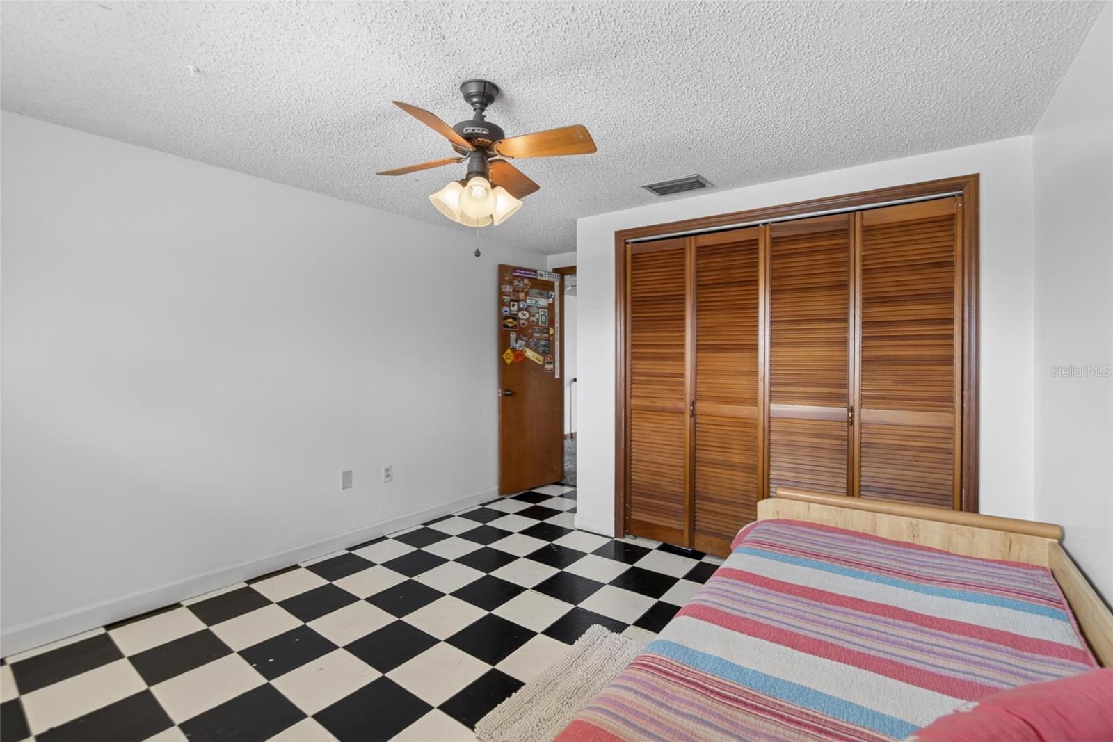 WALDEN LAKE SUB UN 1 - Residential