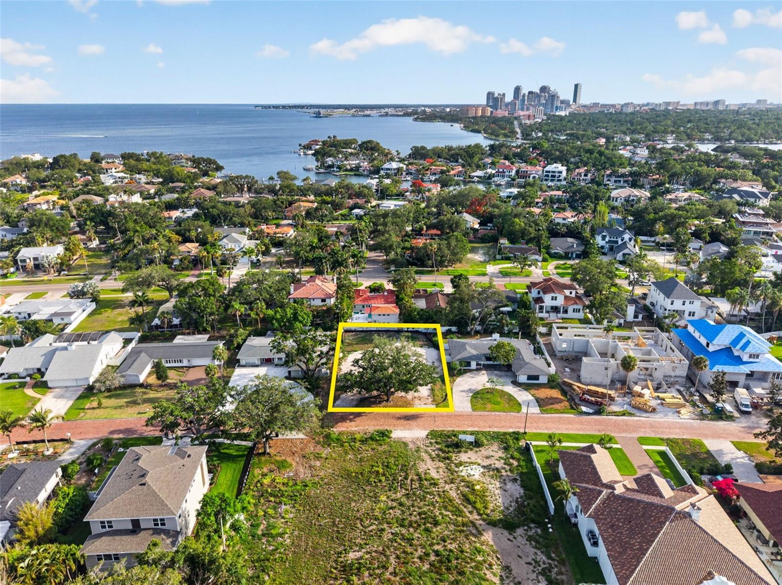 SNELL ISLE BRIGHTWATERS SEC 2 - Land