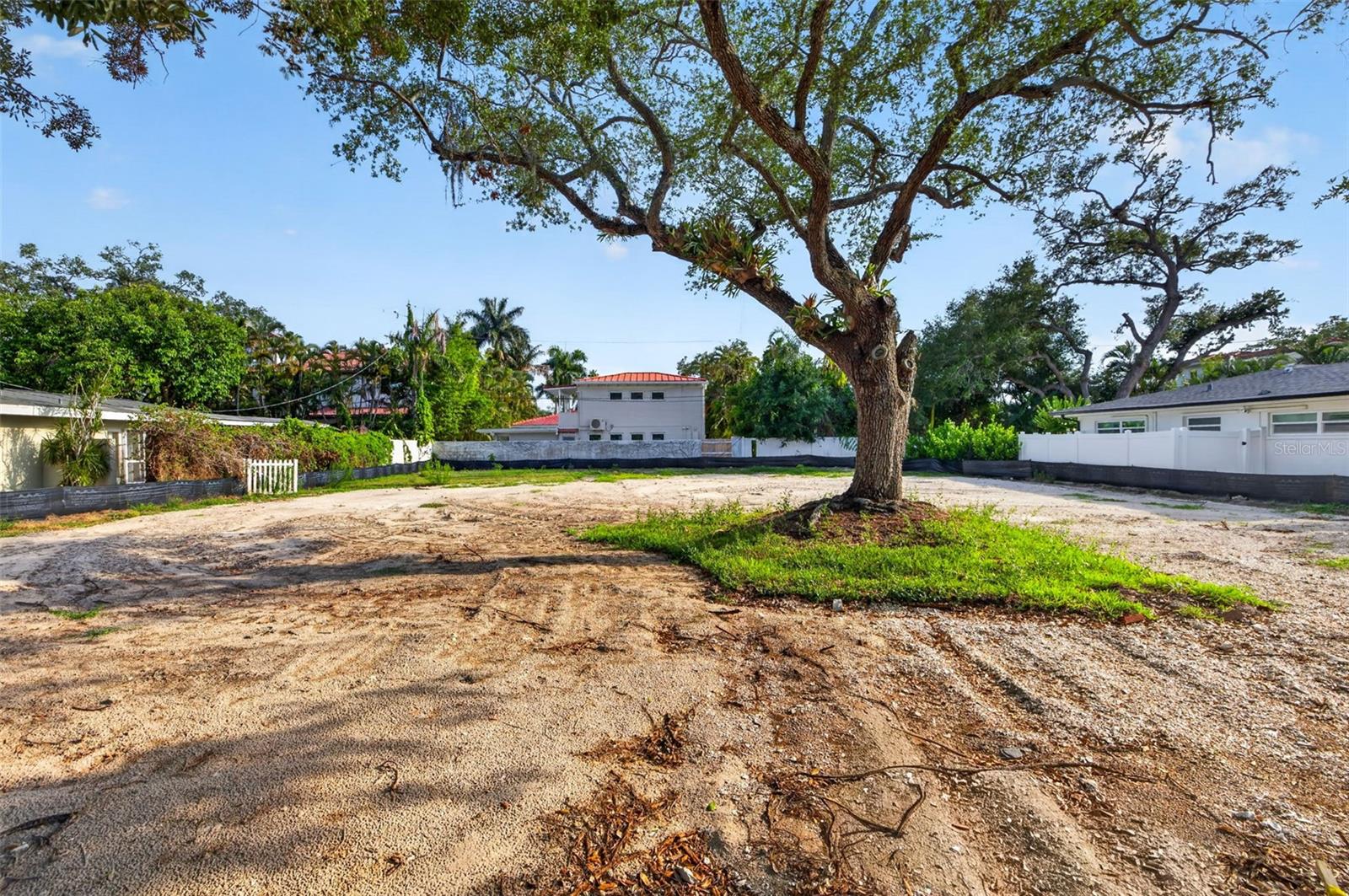 SNELL ISLE BRIGHTWATERS SEC 2 - Land