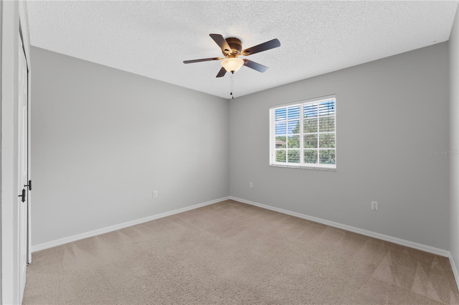DAHLIA RESERVE AT CRESCENT LAKES - Residential Lease