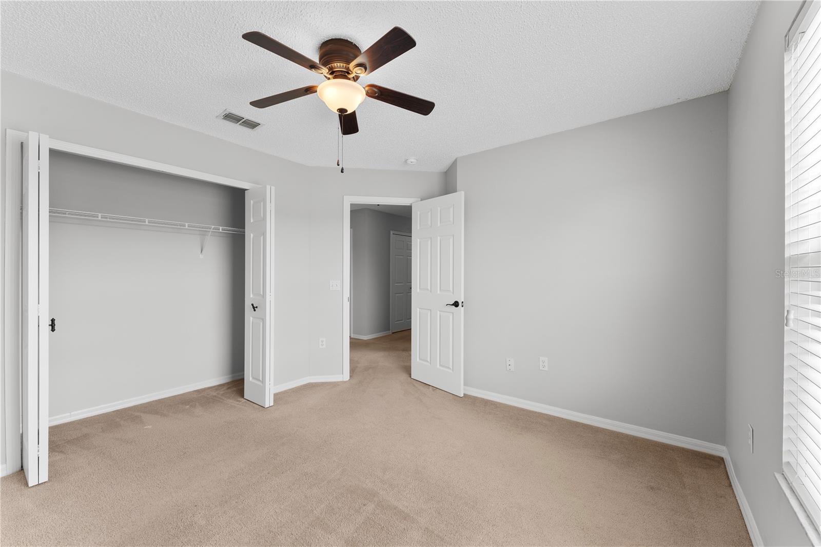 DAHLIA RESERVE AT CRESCENT LAKES - Residential Lease