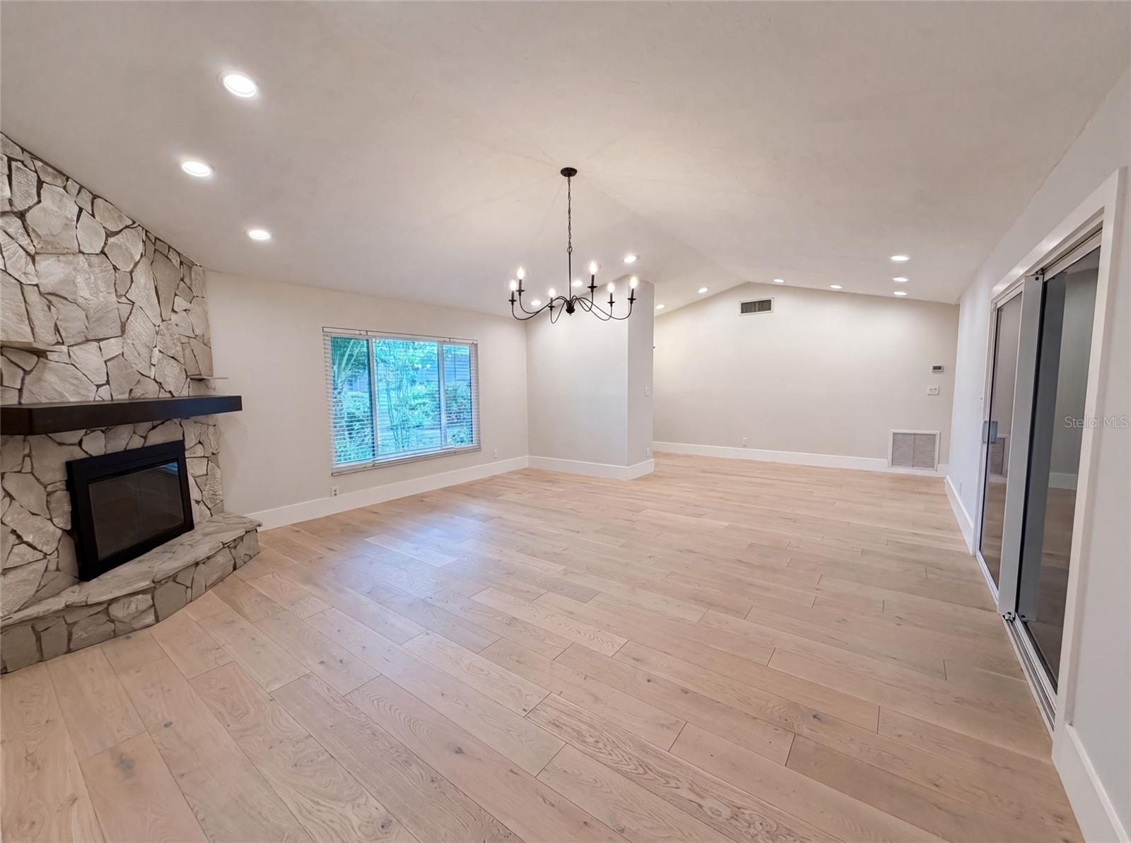 DESOTO LAKES COUNTRY CLUB COLONY 5 - Residential