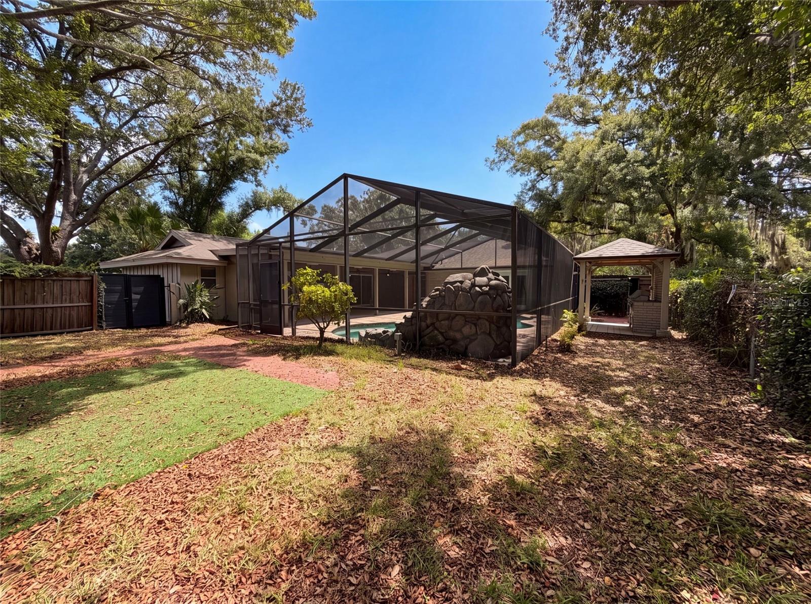 DESOTO LAKES COUNTRY CLUB COLONY 5 - Residential
