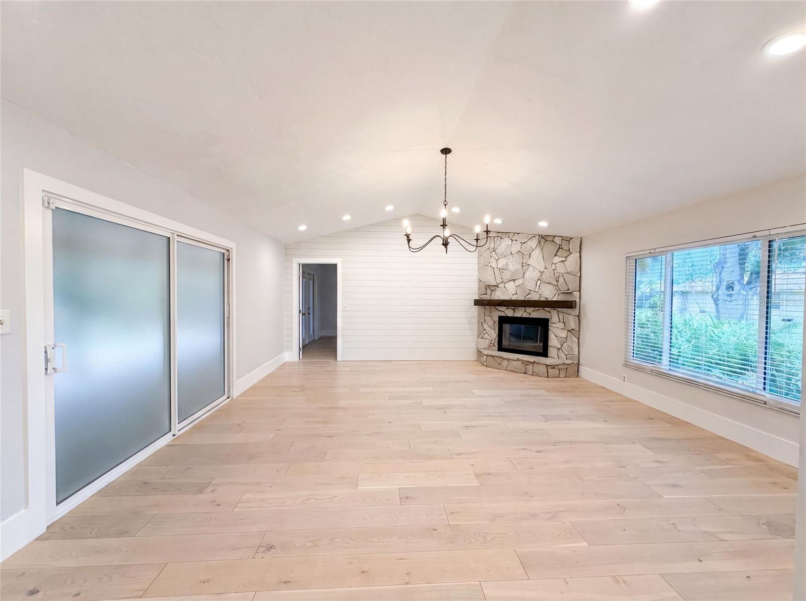 DESOTO LAKES COUNTRY CLUB COLONY 5 - Residential
