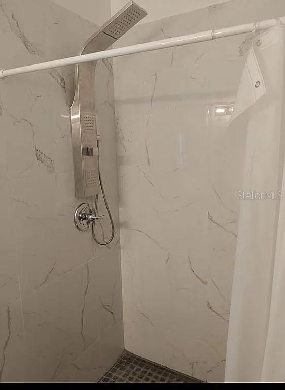 HUNTERS CREEK TR 150 PH 03 - Residential