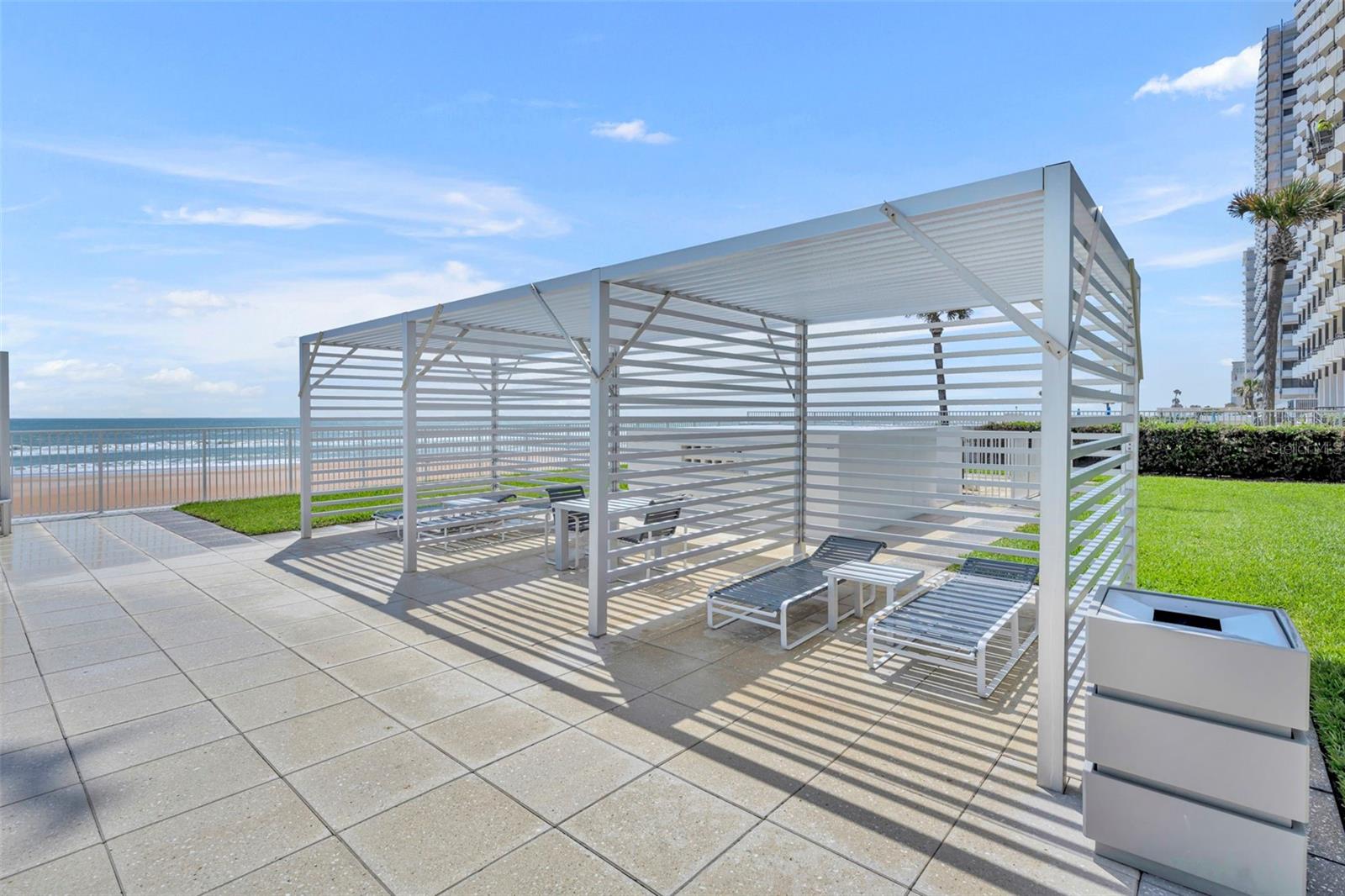 DAYTONA BEACH ALIKI TOWER PT UNIT S CONDO - Residential Lease