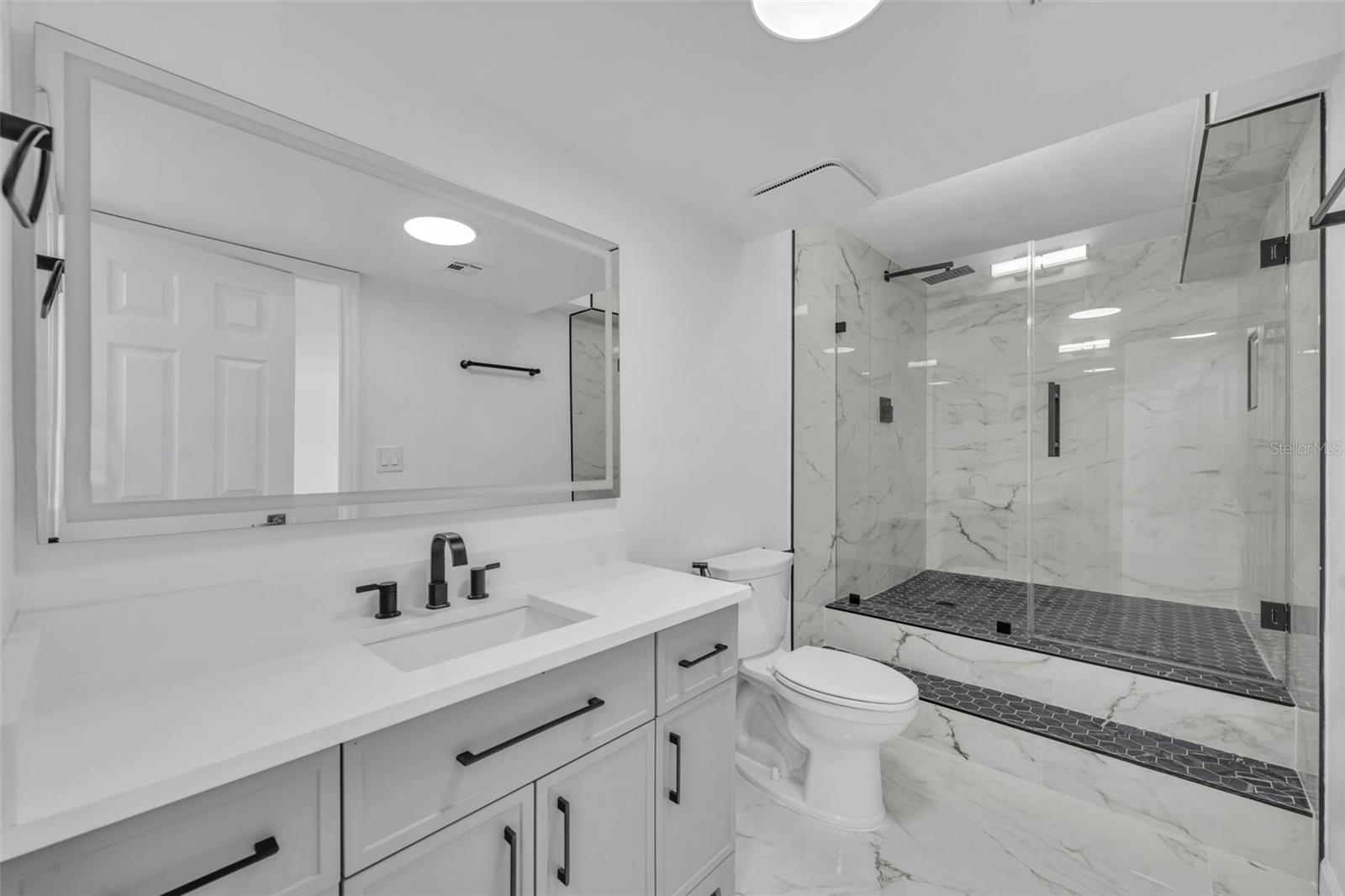 DAYTONA BEACH ALIKI TOWER PT UNIT S CONDO - Residential Lease