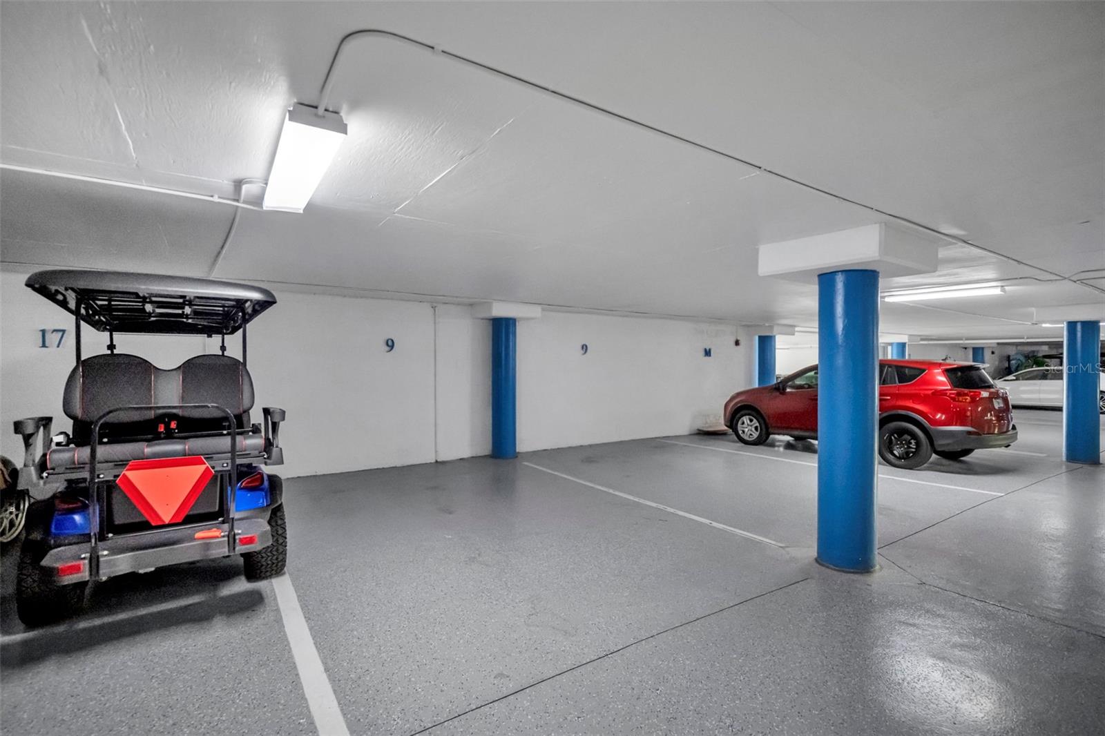 DAYTONA BEACH ALIKI TOWER PT UNIT S CONDO - Residential Lease