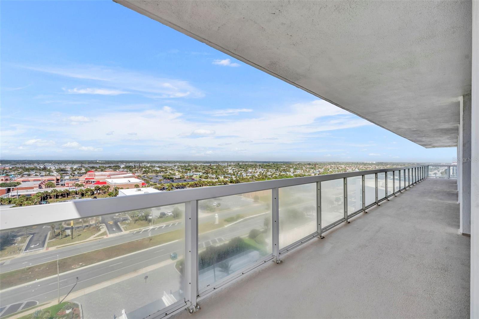 DAYTONA BEACH ALIKI TOWER PT UNIT S CONDO - Residential Lease