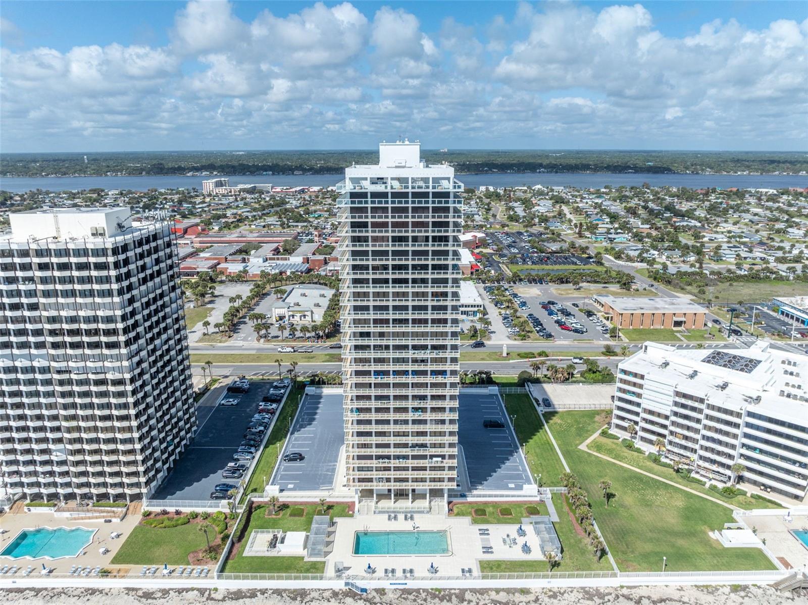 DAYTONA BEACH ALIKI TOWER PT UNIT S CONDO - Residential Lease