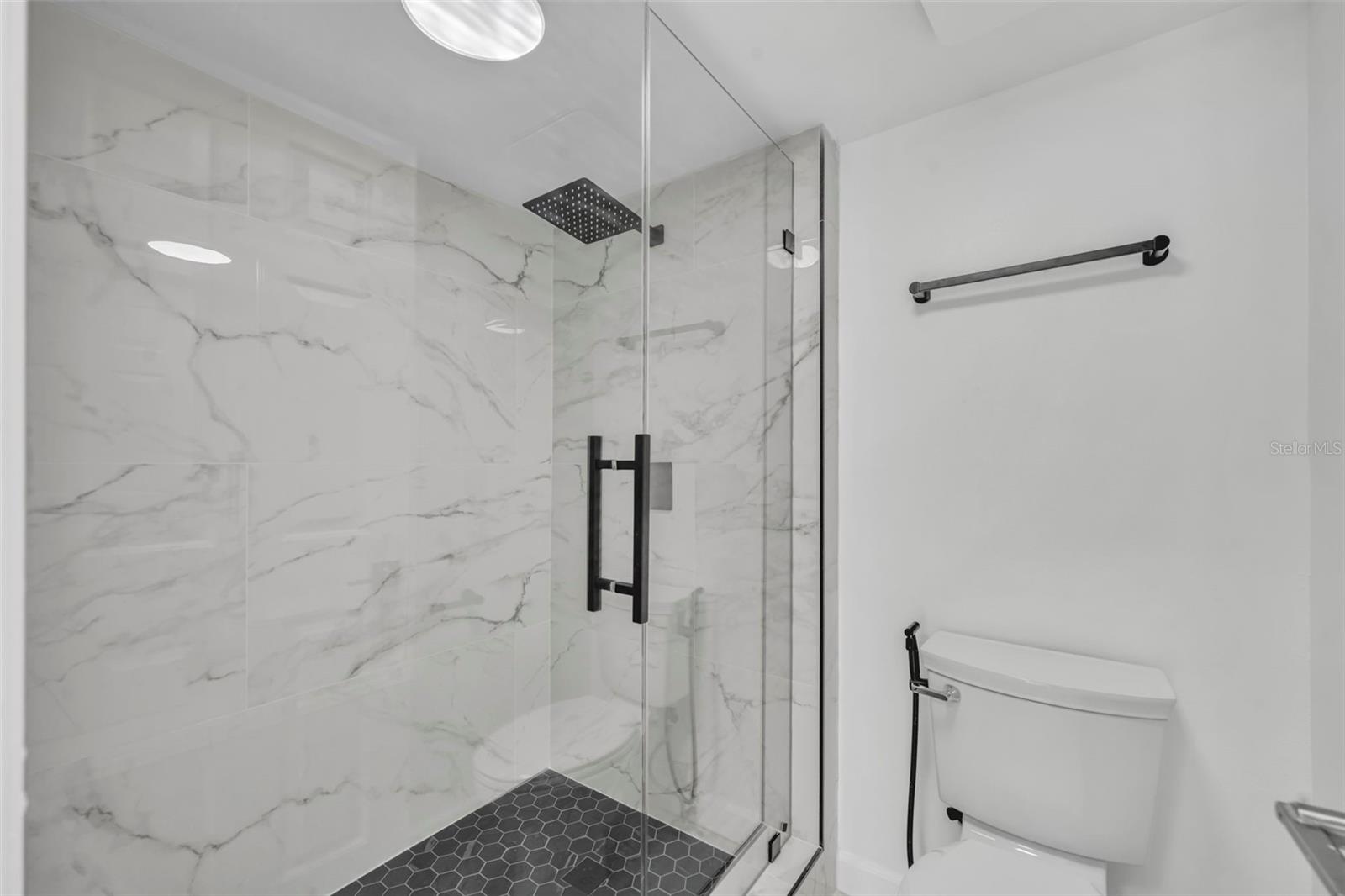 DAYTONA BEACH ALIKI TOWER PT UNIT S CONDO - Residential Lease