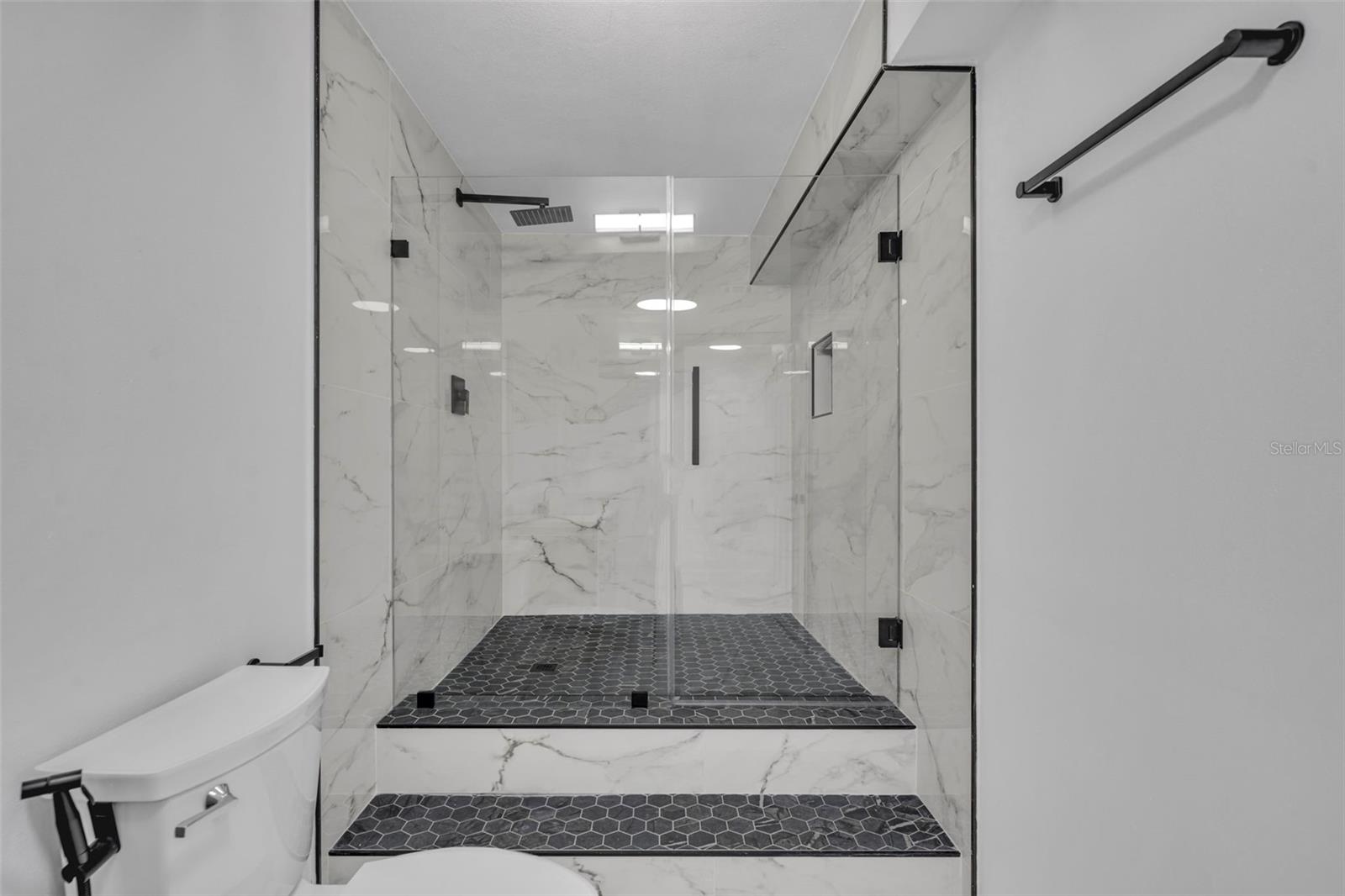 DAYTONA BEACH ALIKI TOWER PT UNIT S CONDO - Residential Lease