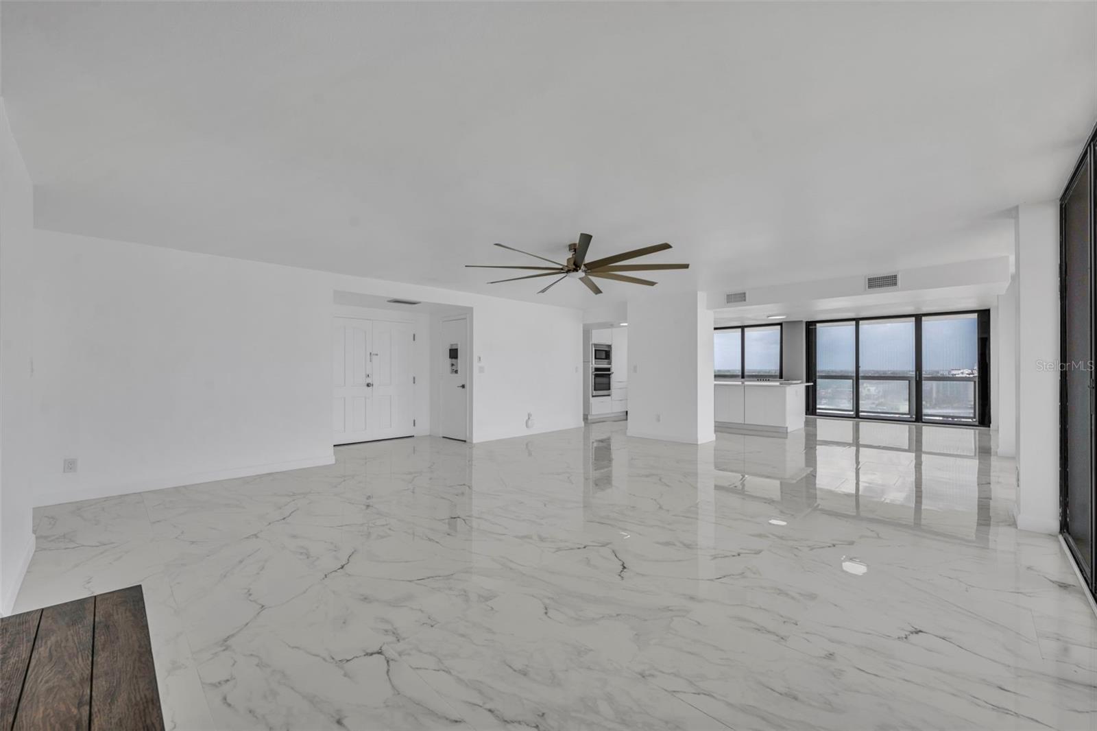 DAYTONA BEACH ALIKI TOWER PT UNIT S CONDO - Residential Lease