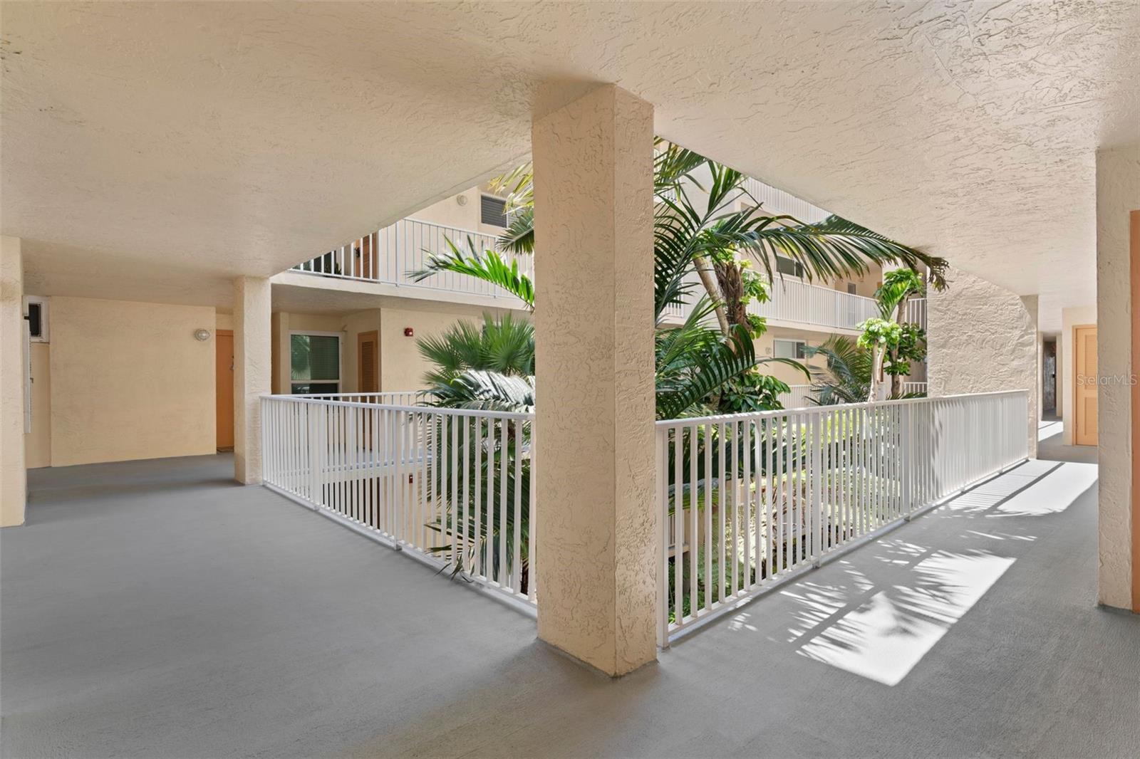 BREAKERS THE CONDO - Residential