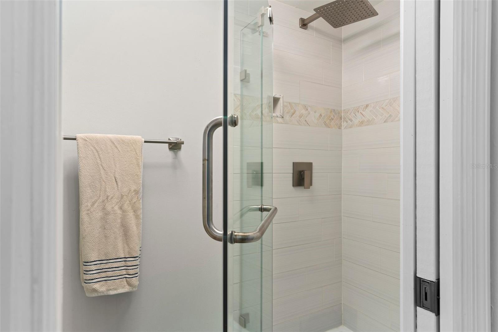 BREAKERS THE CONDO - Residential