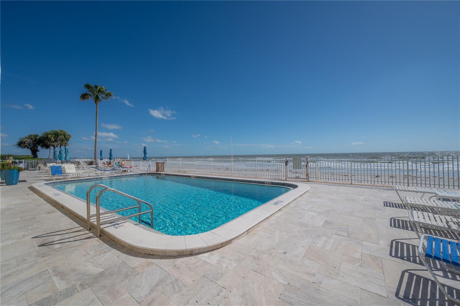 BREAKERS THE CONDO - Residential