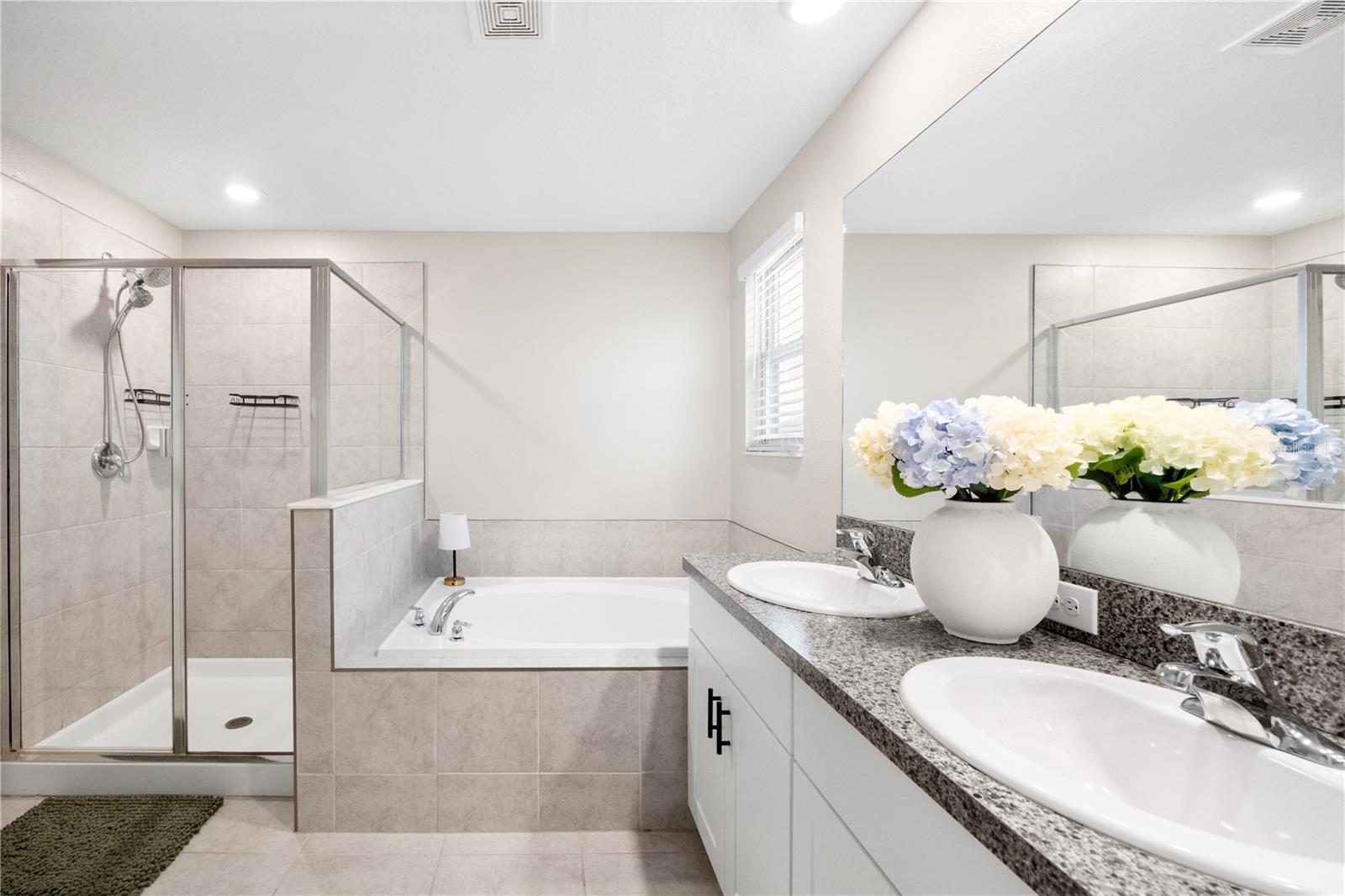 TOUCHSTONE PH 5 - Residential