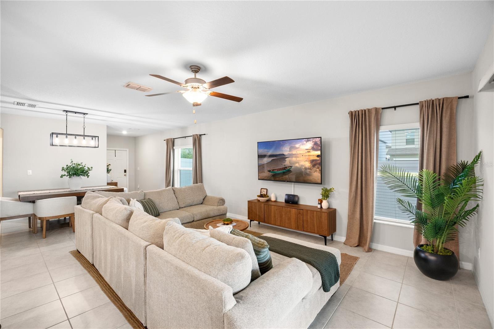 TOUCHSTONE PH 5 - Residential
