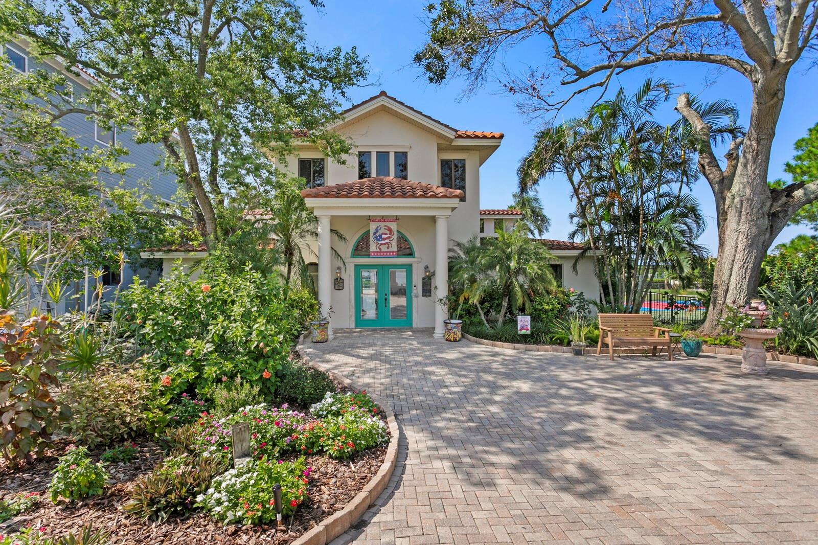 SEA BREEZE ISLAND - Residential