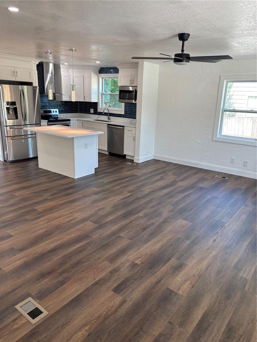 WOODSTOCK SUB - Residential
