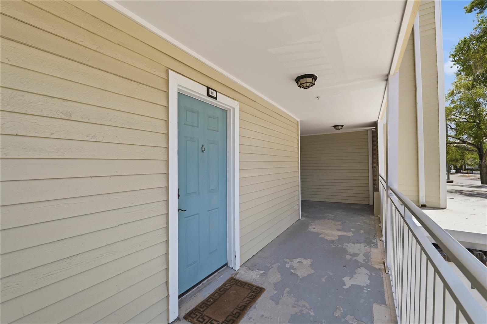 667 | HYDE PARK PLACE II A CONDOMINIUM - Residential